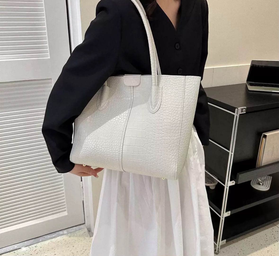 Women’s Everyday Spacious Tote — Spring 2025 Trend Casual Crossbody &amp; Work Briefcase
